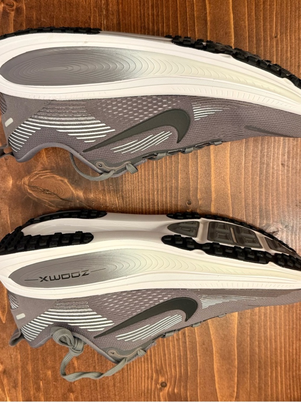 Nike Vomero 18 - Picture 3 of 7